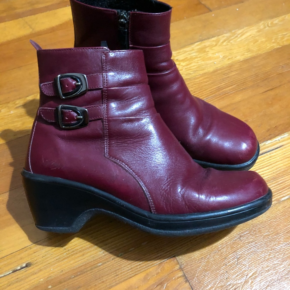 Women's Burgundy Ankle Boots